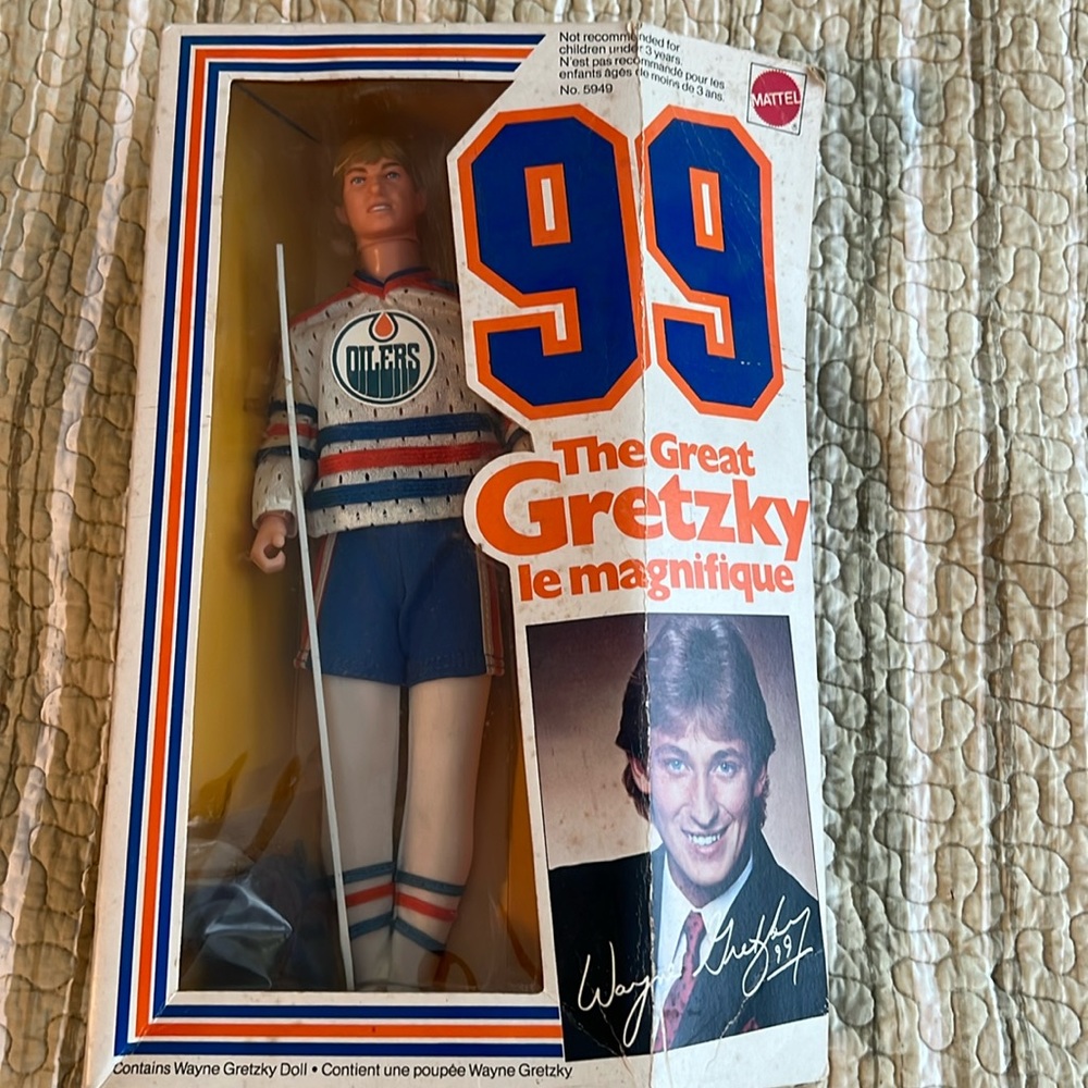 Mattel “99” The Great One Wayne Gretzky doll. New in Box